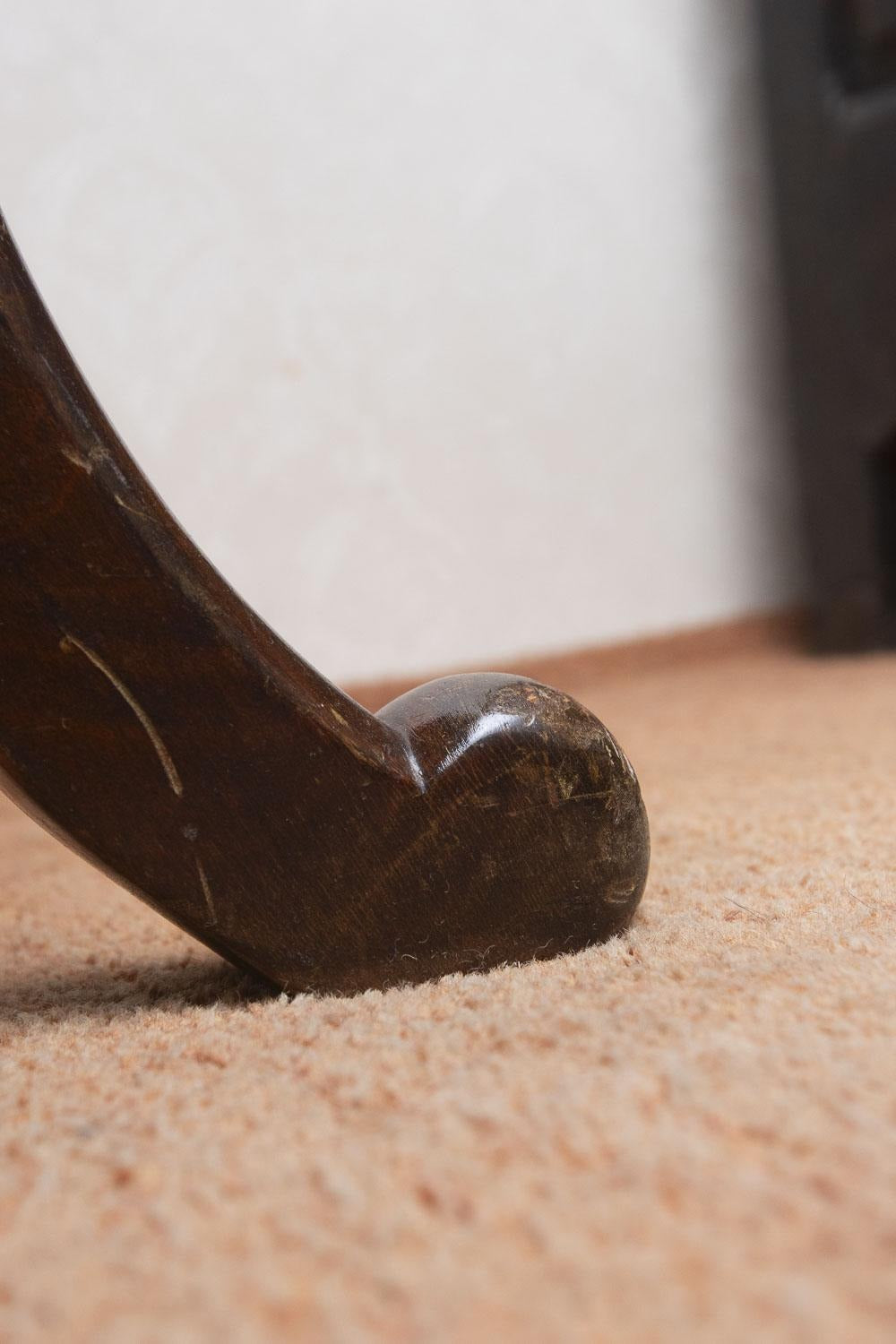 Good Example of Victorian Revolving Desk Chair